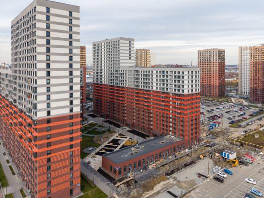 ЖК Космонавтов, 11